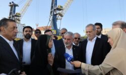 دکتر پزشکیان از بخشهای مختلف فاز اول بندر شهید بهشتی چابهار بازدید کرد – جمهورآنلاین