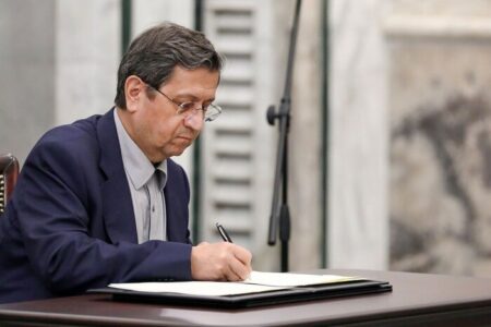 مشکلی که با استیضاح حل نمی شود – جمهورآنلاین