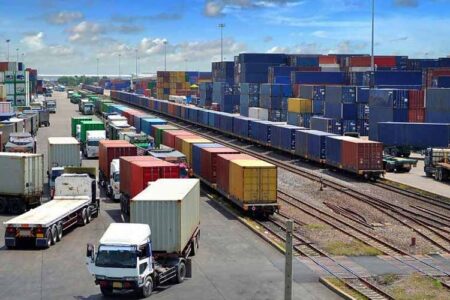 اهمیت توسعه سرمایه‌گذاری در تجارت خارجی