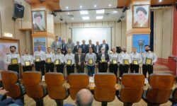 تقدیر از برگزیدگان همایش سالانه راهنمایان کشتی