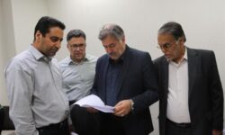 آزمون تعیین سطح علمی كاركنان ذوب‌آهن اصفهان برگزار شد