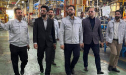 هم‌افزایی تولید ملی و نظام بیمه‌ای در صنعت خودرو