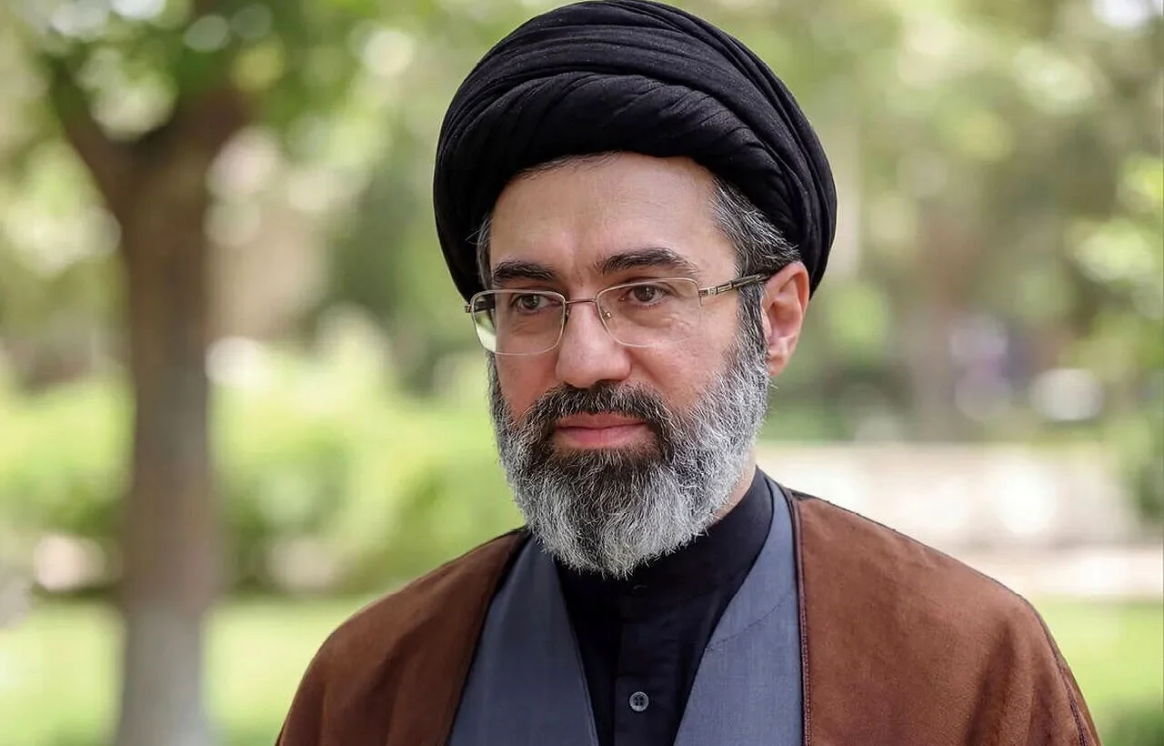 رهبر انقلاب: ارتکاب هر آنچه به ضرر انسجام اجتماعی باشد ممنوع است