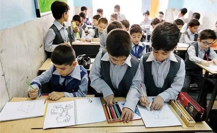 برخورد بامراکز آموزشی غیرمجاز/ آموزش حضوری اولویت اصلی آموزش و پرورش است