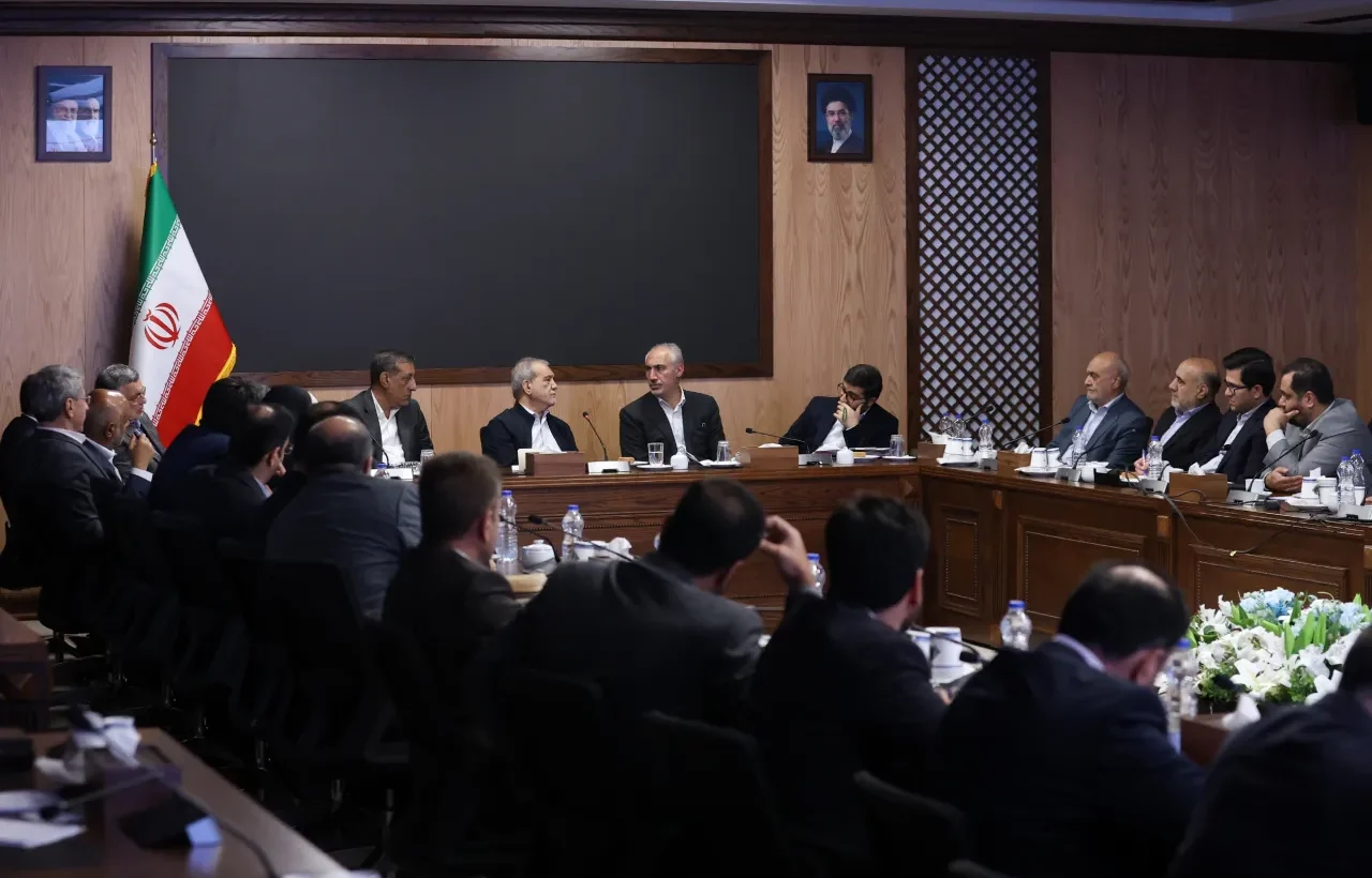 سیاست‌های مدیریت مصرف بنزین تدریجی و با محوریت همراهی مردم اجرا می‌شود