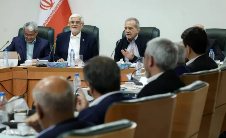 رئیس جمهور: اشتیاق کشورهای همسایه برای همکاری با ایران فوق‌العاده است