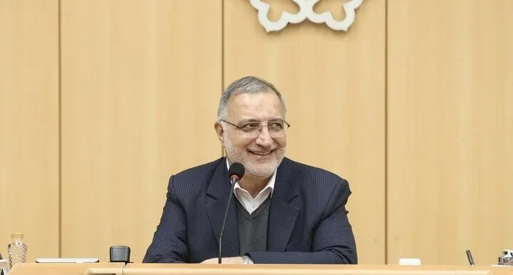 شهردار تهران: فعال‌سازی ۲۱ قرارگاه شهرداری برای تقویت تکافل اجتماعی و خدمتگزاری مستقیم