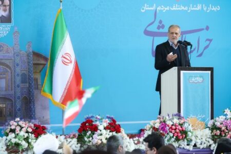 اگر انسجام داشته باشیم، حتی اگر دشمن همه راه‌ها را ببندد، می‌توانیم راه بسازیم – جمهورآنلاین