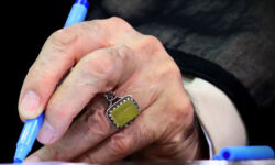 در عرصه‌ رسانه باید دقت ، تلاش و ابتکار خود را مضاعف کنیم – جمهورآنلاین