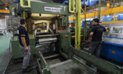 تامین نقدینگی مشکل اصلی واحدهای تولیدی و صنایع تهران است – جمهورآنلاین