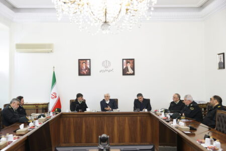 تجهیز نیروی انتظامی به دانش روز و تاکید بر حفظ کرامت شهروندان با محبوبیت پلیس – جمهورآنلاین