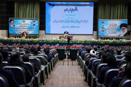 استاد دانشگاه تهران:مدیران رسانه ها و هنرمندان، افسران جنگ نرم هستند – جمهورآنلاین