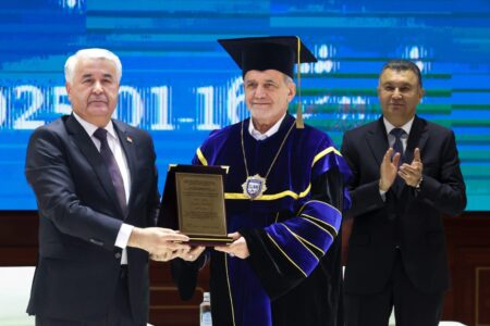 مسئولیت اجتماعی پزشکان در توجه اقشار آسیب‌پذیر باید در اولویت قرار گیرد – جمهورآنلاین