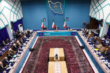 فلسفه حضور ما در حاکمیت تسهیل فعالیت فعالان اقتصادی است – جمهورآنلاین