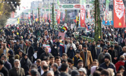 حضور باشکوه ایرانیان در بزنگاه تاریخی ۲۲ بهمن