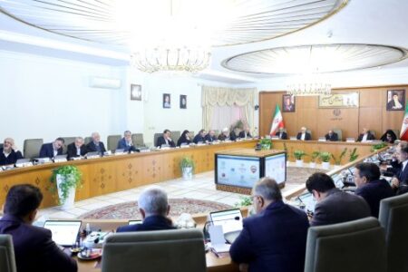 ایجاد پویشی برای تشویق رانندگان مقید به مقررات راهنمایی و رانندگی – جمهورآنلاین