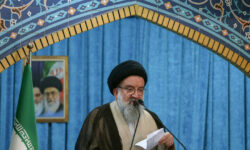 آیتالله خاتمی: رئیسجمهور آمریکا تروریستپرور است – جمهورآنلاین