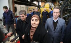 بازدید سرزده وزیر راه و شهرسازی از ایستگاه راه آهن و پایانه مسافربری جنوب