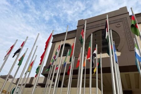 یکصدایی در مقابل طرح ترامپ به پیشنهاد ایران و میزبانی عربستان – جمهورآنلاین