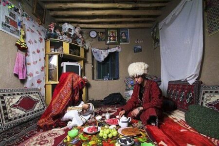 آداب و رسوم خاص هر دیار