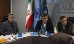 تأمین ارز نیازهای ضروری مردم و کالاهای اساسی بدون وقفه انجام می‌شود – جمهورآنلاین