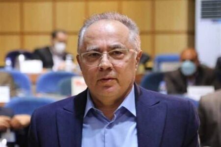 او نه «اسفندیار» است و نه «چشم اسفندیار»!