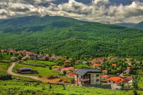 عارف: اولویت مهم دولت حمایت از بخش خصوصی است