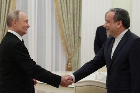 عراقچی پیام رهبر انقلاب به پوتین را ابلاغ کرد – جمهورآنلاین