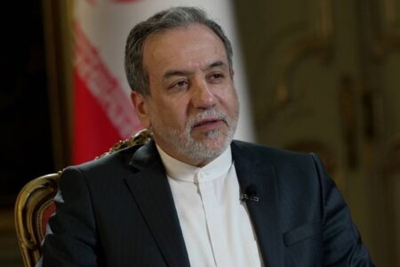 عراقچی: ایران آماده تعامل با ایالات متحده بر پایه احترام متقابل و جایگاه برابر است – جمهورآنلاین