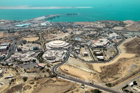 تحقق وعده مسرور به رئیس جمهور با حل مشکل ۷ ساله فعالان اقتصادی در چابهار – جمهورآنلاین