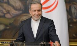 به نیت آمریکا تردید داریم اما با جدیت در مذاکره شرکت می‌کنیم – جمهورآنلاین