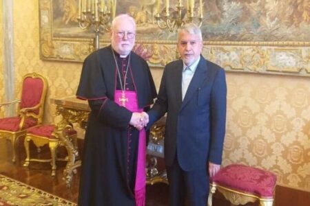 ایران آماده توسعه دیپلماسی معنوی و گفت‌وگوی ادیان با واتیکان