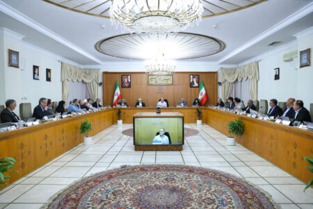 تأکیددکتر پزشکیان برگردآوری داده‌های لازم برای اجرای جی‌نف، کاداستروماده ۱۶۹مالیاتی – جمهورآنلاین