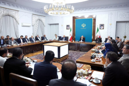 تأکید دکتر پزشکیان بر لزوم اقناع‌سازی افکار عمومی در کاهش مصرف انرژی – جمهورآنلاین