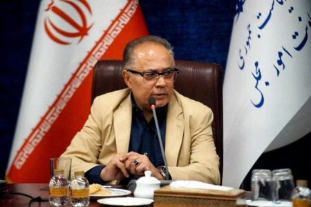  آقای رئیس جمهور اگر دبیری این است که گفته‌اید پس تعلل نکنید!