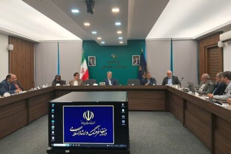 سند هنرهای تجسمی سیاست‌های اجرایی هر حوزه را تعیین کند