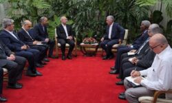 استکبار جهانی به دنبال فشار بر کشورهای مستقل است – جمهورآنلاین