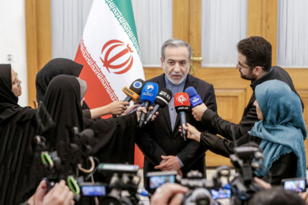 پیام‌های مکرر آمریکا به ایران/ تا وقتی تهاجم متوقف نشود، گفتگو معنا ندارد