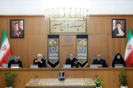 آماده‌ایم فصل نوینی را در روابط با همسایگان در حوزه خلیج فارس آغاز کنیم