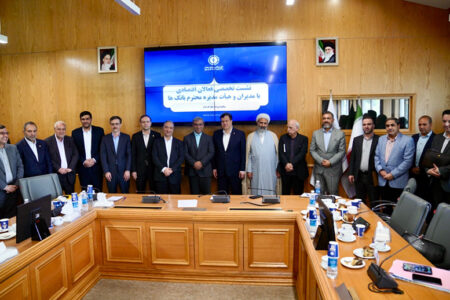 حمایت همه‌جانبه شبکه بانکی از صنایع خراسان رضوی در دستور کار قرار گرفت