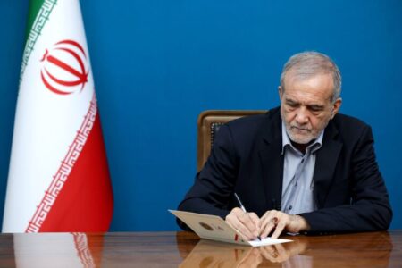 پزشکیان: همچنان معتقدیم که پنجره دیپلماسی باز است – جمهورآنلاین