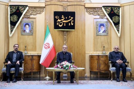 کشورهای حاضر در نشست اکو، با صراحت، اقدامات رژیم صهیونیستی را محکوم کردند