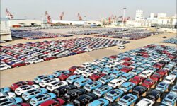امکان واردات خودروهای بالای ۲۵۰۰ سی‌سی غیر آمریکایی با عمر ۵ سال ساخت به مناطق آزاد