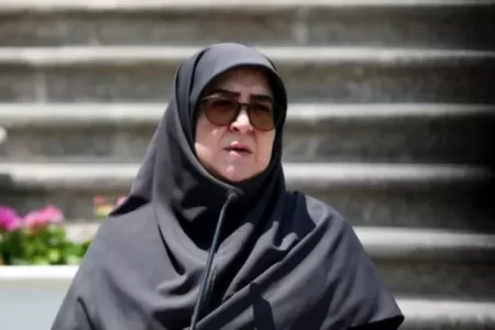 فضای نقد دولت همچنان باز است/ تعطیلات تابستانی در مرحله تصمیم گیری – جمهورآنلاین