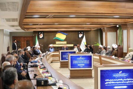 نشست هم‌اندیشی تقویت فعالیت‌های فرهنگی و هنری مساجد منطقه آزاد انزلی برگزار شد