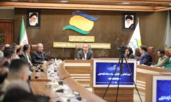 طاعتی مقدم در مراسم تجلیل از کارگران نمونه منطقه آزاد انزلی: افتخار می‌كنیم كه در خدمت كارگران و كارمندان زحمت‌كش هستیم