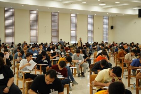 آغاز آزمون سراسری با رقابت حدود نیم‌ میلیون داوطلب