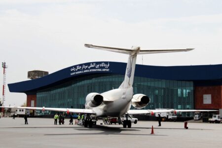 دستاوردی دیگر از الحاق به محدوده منطقه آزاد انزلی ركورد پروازهای هفتگی فرودگاه رشت شكسته شد