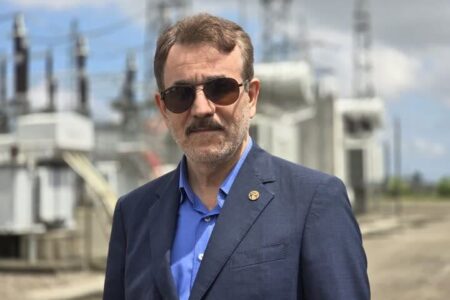 بهره‌برداری از ۱۰ پروژه توسعه‌ای برق منطقه‌ای در گیلان