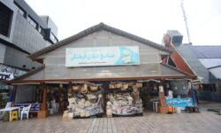 همزمان با نوروز رمضانی 1404 صورت گرفت: آغاز به كار نمایشگاه‌ها،فعالیت كتابخانه سیار و رادیو محیطی در منطقه آزاد انزلی